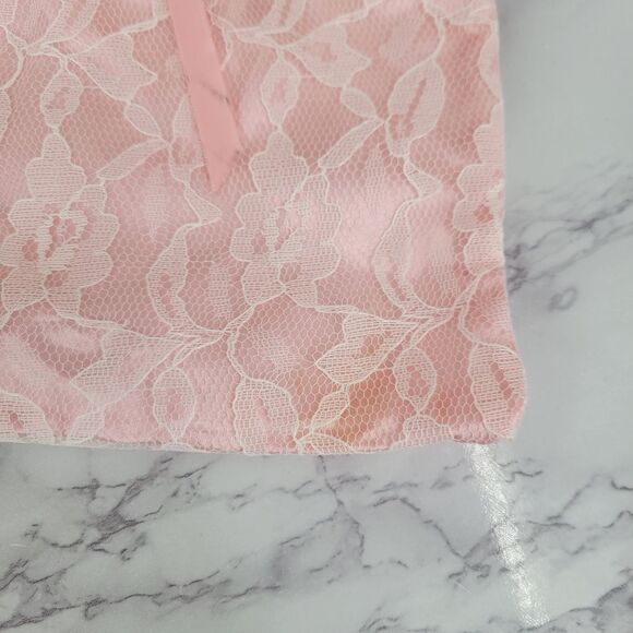 Vintage Pink Satin and Lace Women's House Slippers 60s Peep Toe - Picture 5 of 9